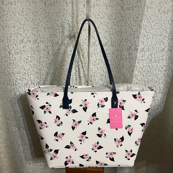 NWT Kate Spade Shore Street Margareta Tote Bag, Cream With Flowers - Picture 1 of 4